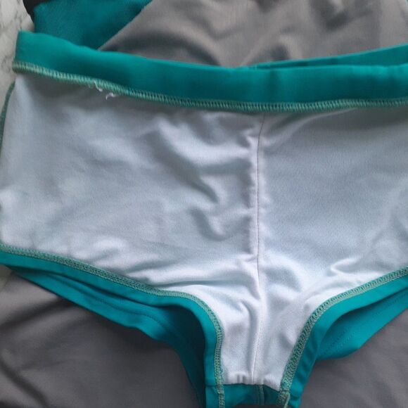 Sassa Womens Two- Piece Swim Padded Activewear Top inTeal & Grey Size S-M - Picture 7 of 10